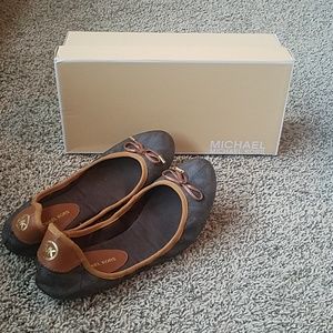 Michael Kors logo flats